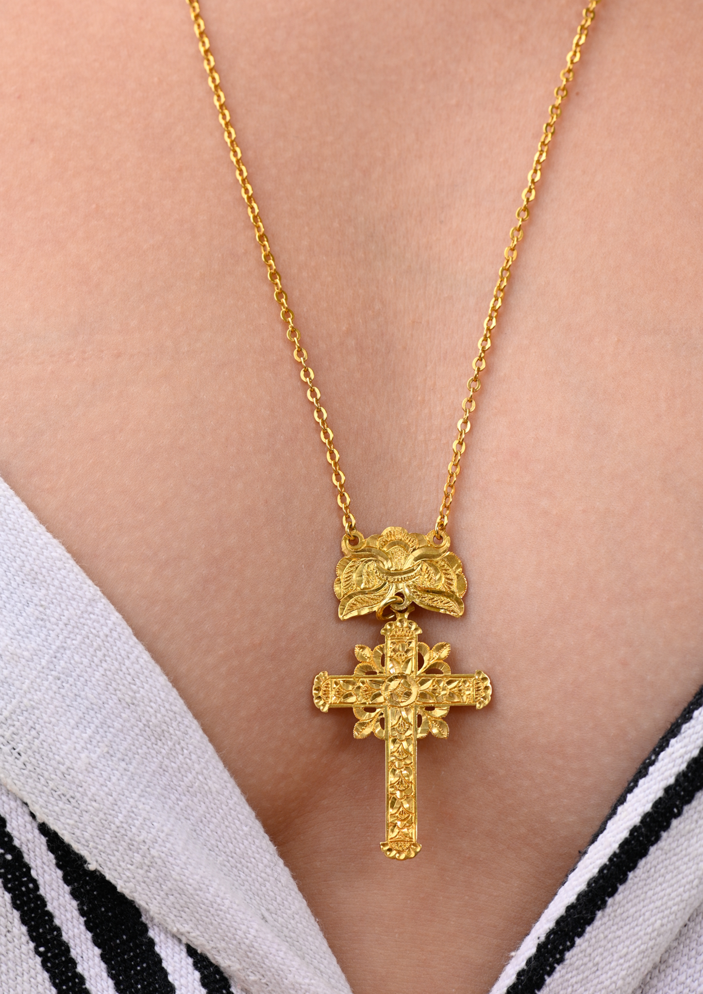 18 Karat Gold Antique Ilocano Cross on 18 Karat Gold Chain